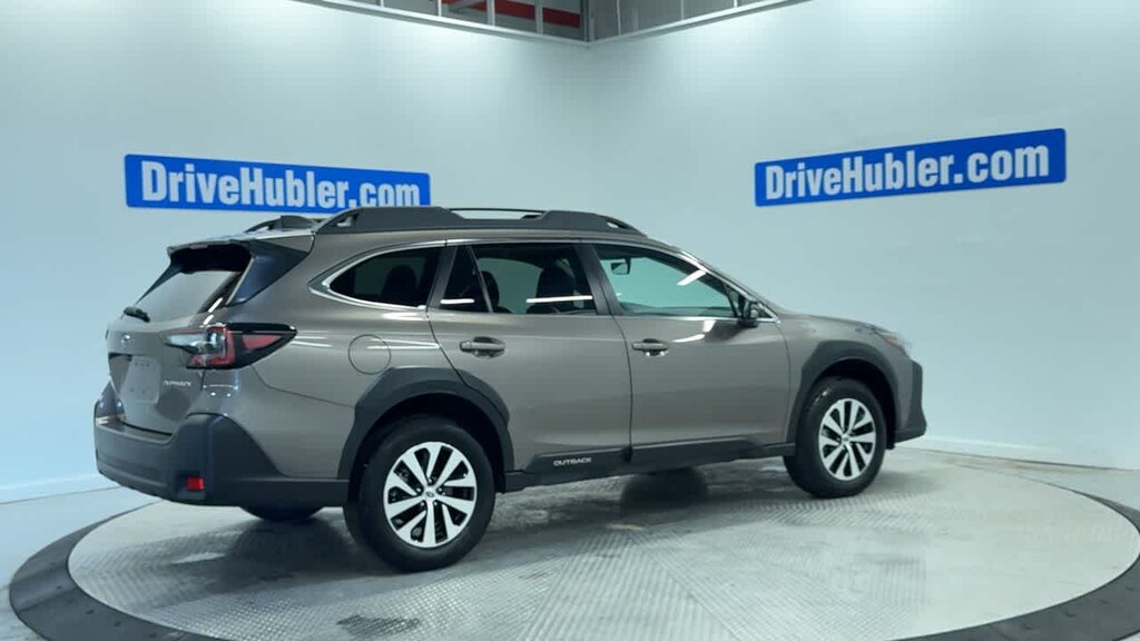 Used 2024 Subaru Outback Premium SUV