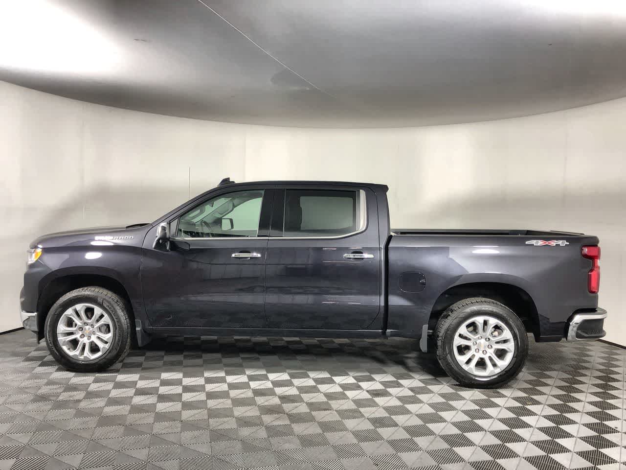 2023 Chevrolet Silverado 1500 LTZ photo 4