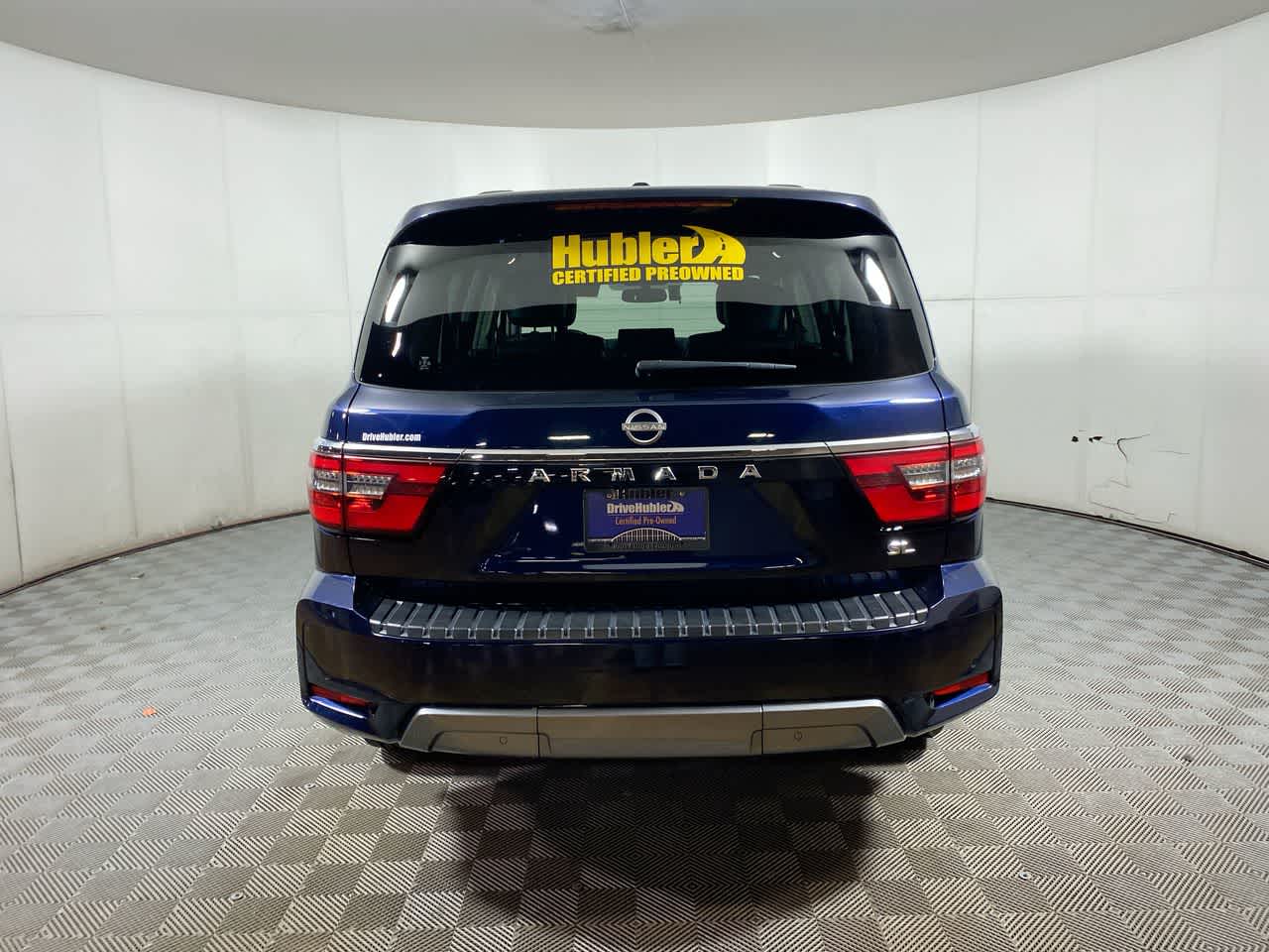 2023 Nissan Armada SL photo 3