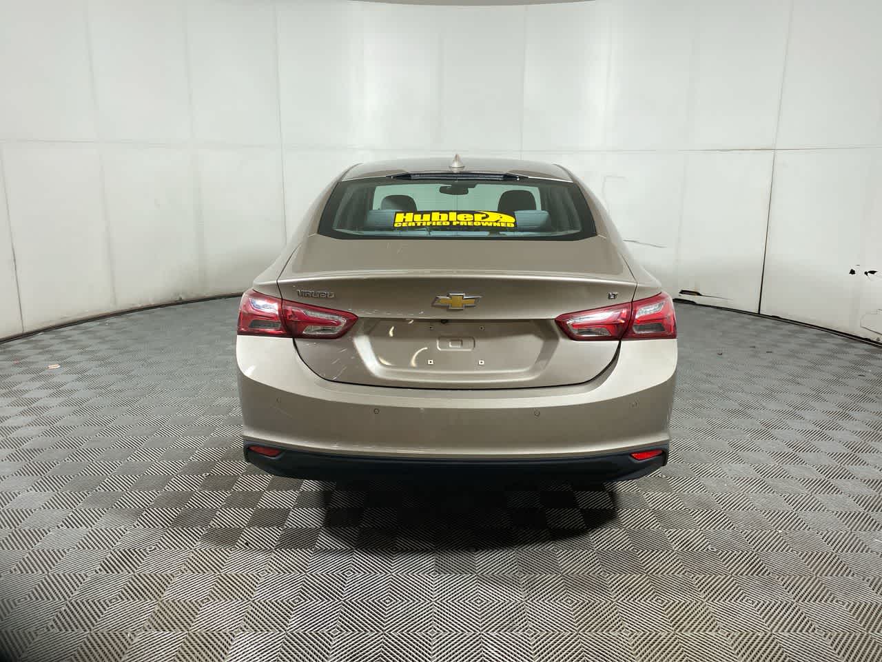 2022 Chevrolet Malibu 1LT photo 3