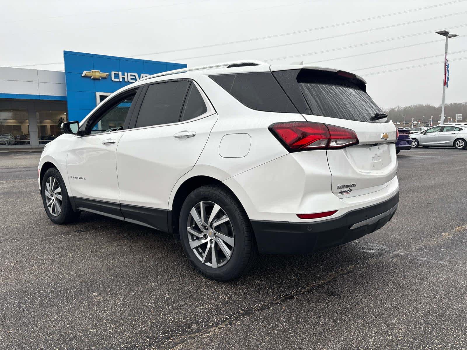 2022 Chevrolet Equinox Premier photo 2