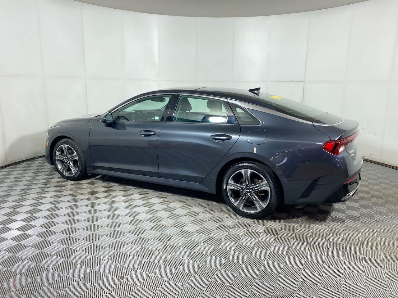 2022 Kia K5 EX photo 4