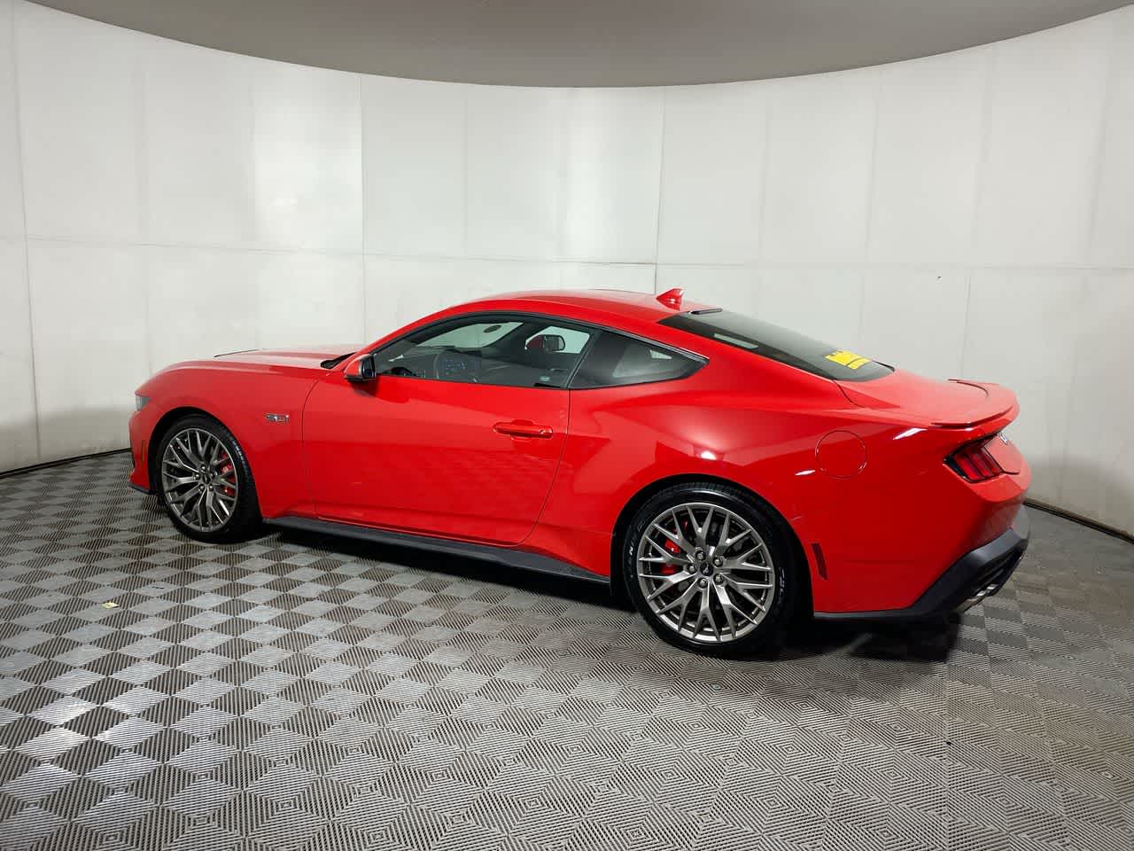 2024 Ford Mustang GT Premium photo 4