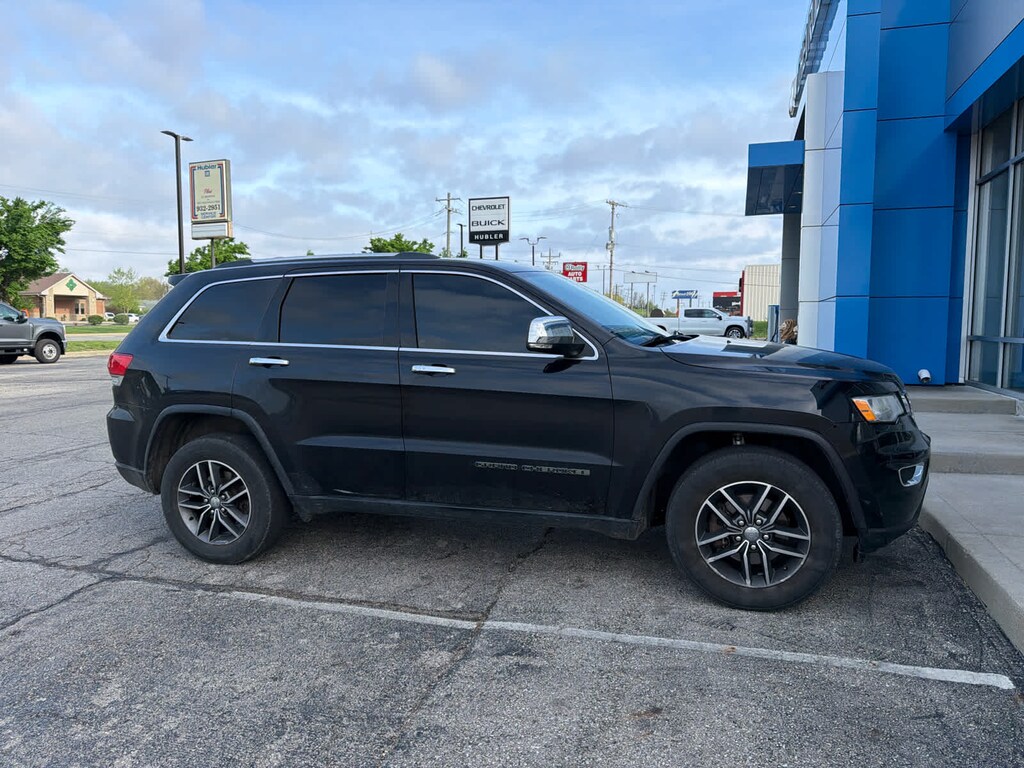 Used 2017 Jeep Grand Cherokee Limited SUV