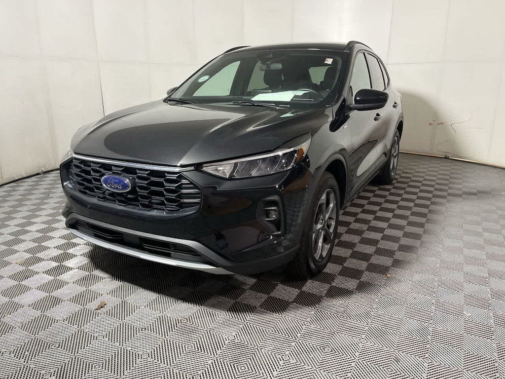 Used 2025 Ford Escape ST-Line Select SUV