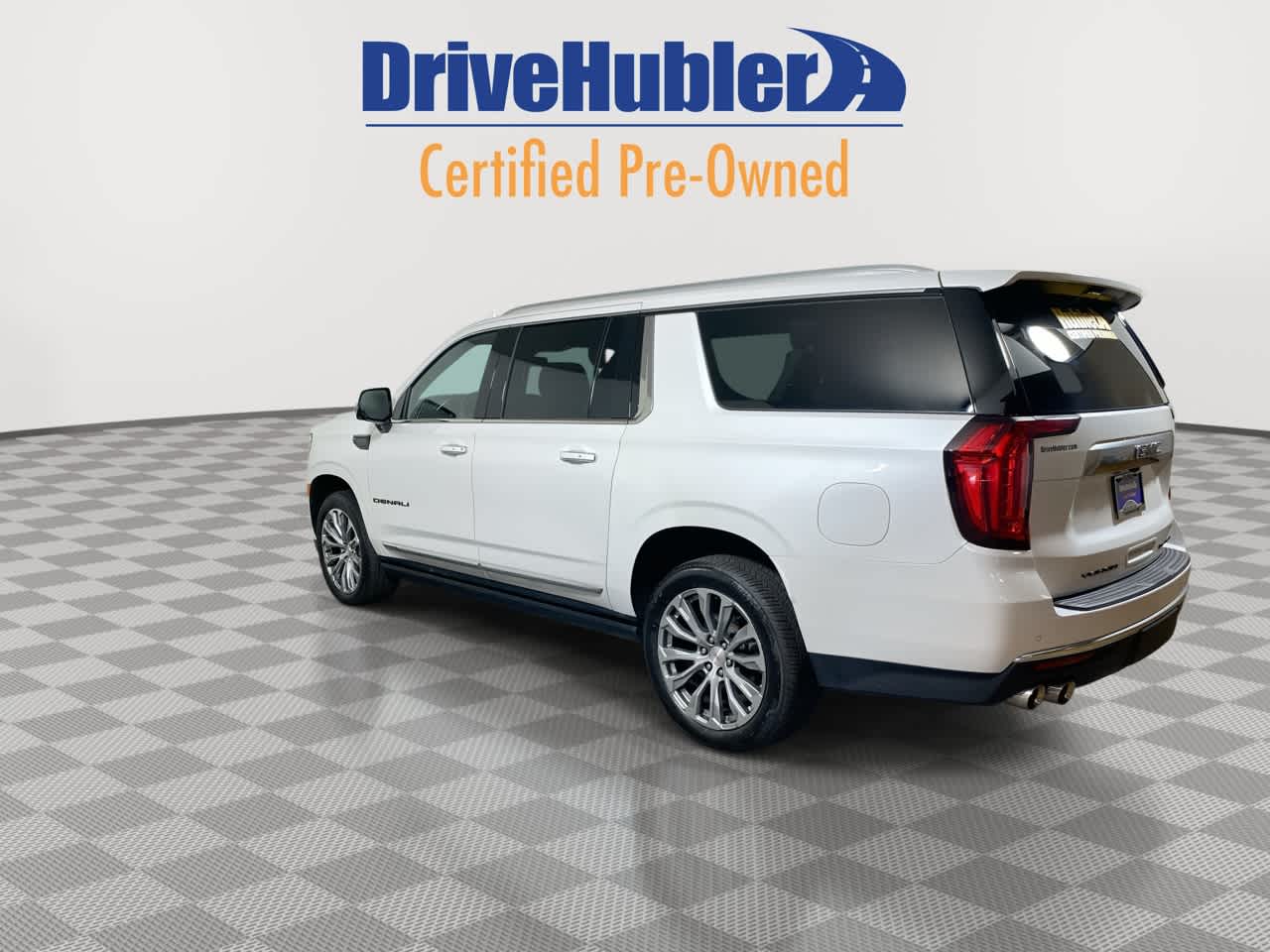 2022 Gmc Yukon XL Denali photo 2