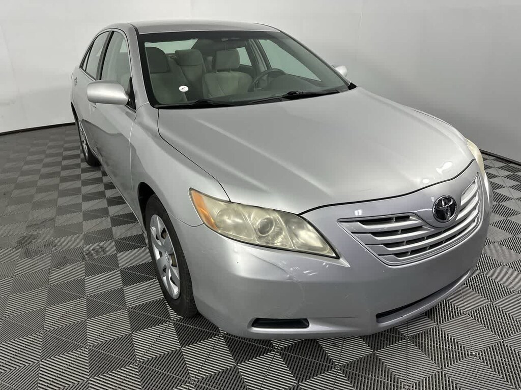 Used 2009 Toyota Camry LE Sedan