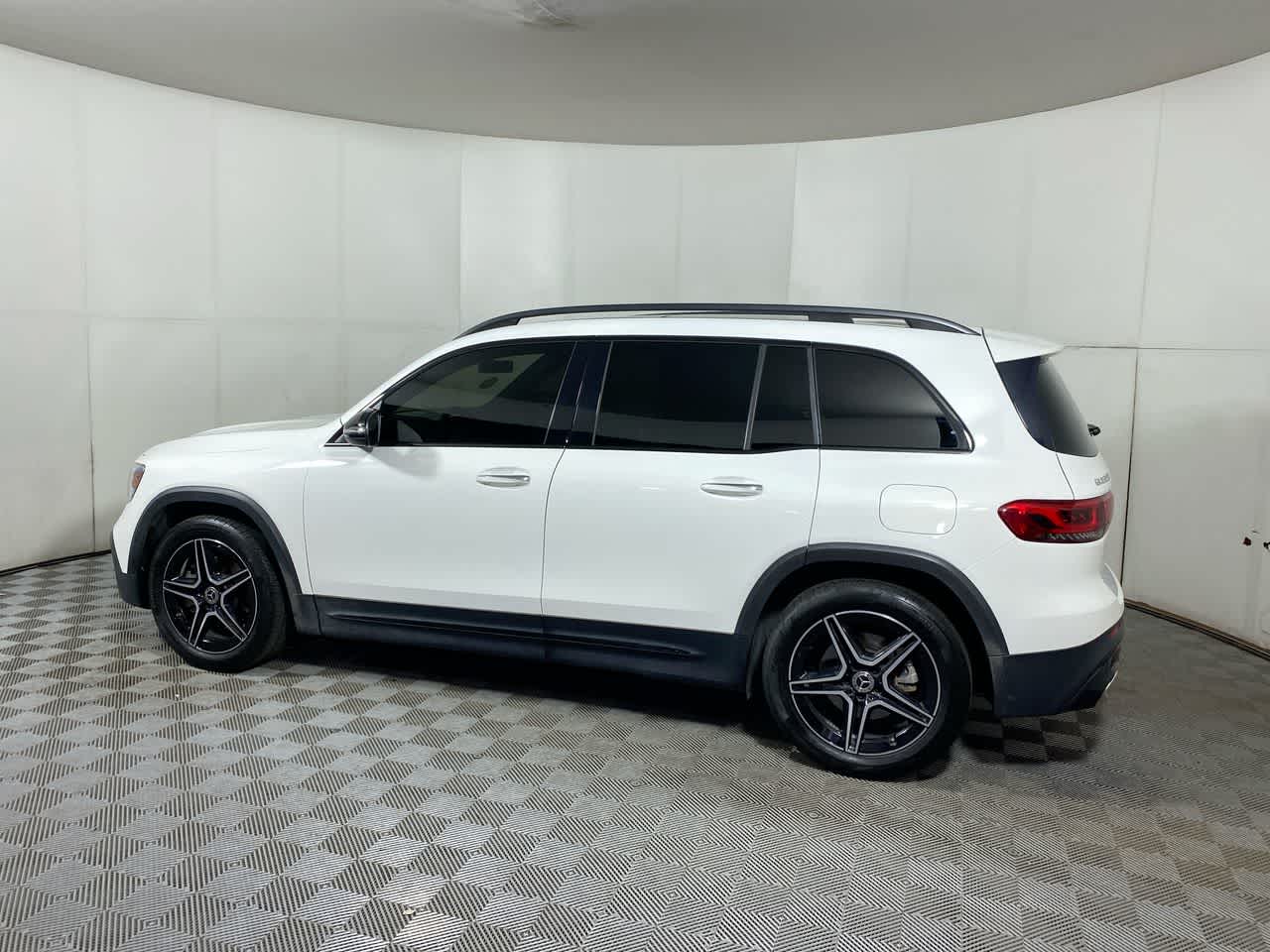 2021 Mercedes Benz GLB 250 4MATIC photo 3