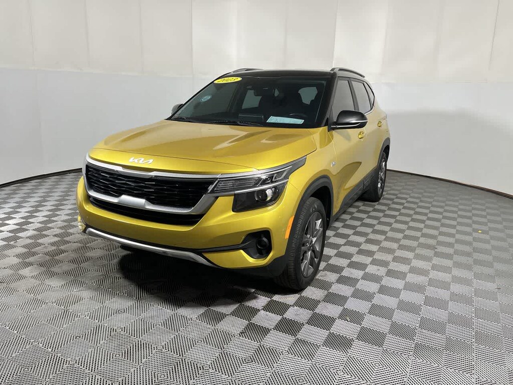 Used 2023 Kia Seltos S SUV