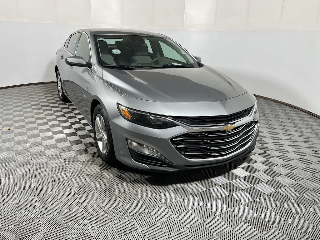 Used 2024 Chevrolet Malibu LT Sedan