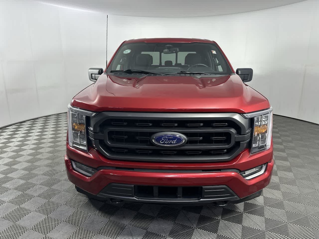Used 2022 Ford F-150 XLT 4WD Supercrew 5.5 Box Truck SuperCrew Cab