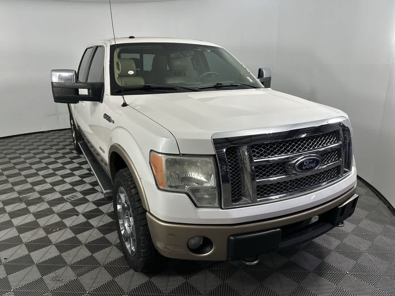 Used 2011 Ford F-150 Lariat with VIN 1FTFW1ET0BFD30514 for sale in Shelbyville, IN