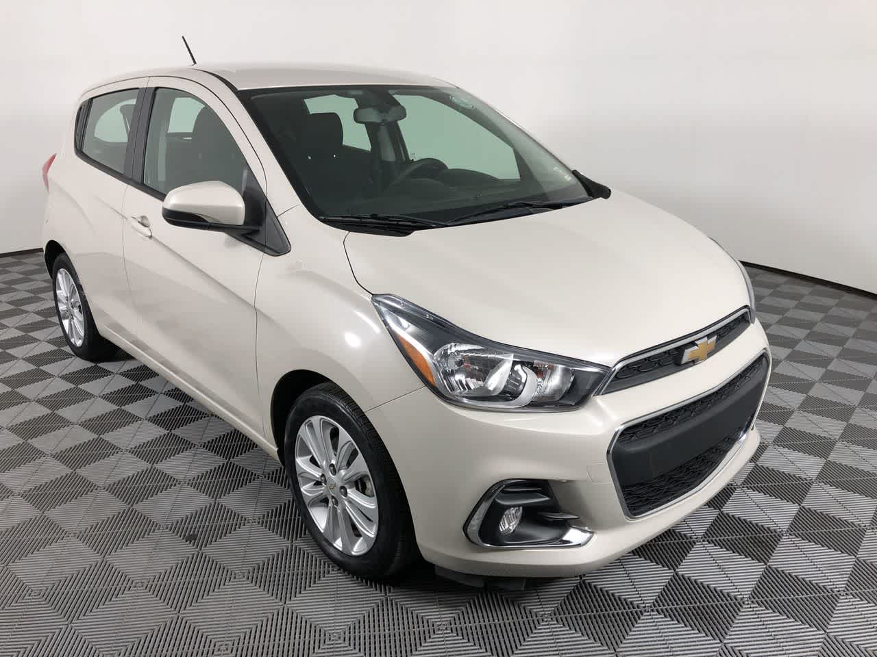 Used 2017 Chevrolet Spark 1LT with VIN KL8CD6SA6HC776694 for sale in Shelbyville, IN