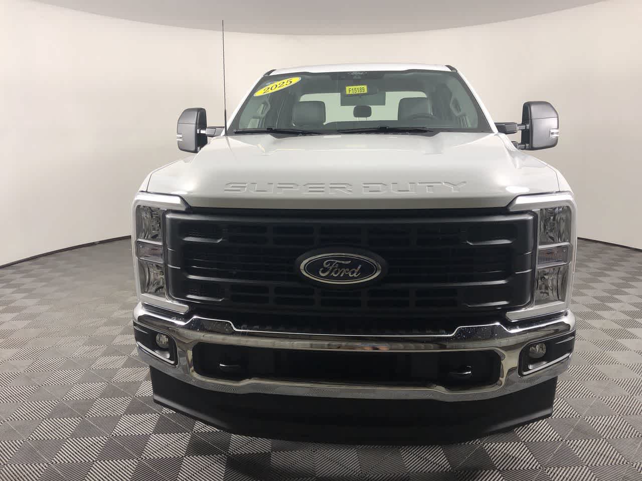 2025 Ford F-250 XL photo 3