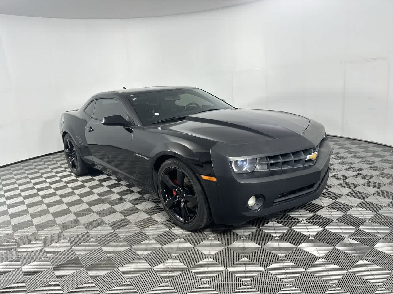 Used 2012 Chevrolet Camaro 2LT with VIN 2G1FC1E34C9115102 for sale in Shelbyville, IN