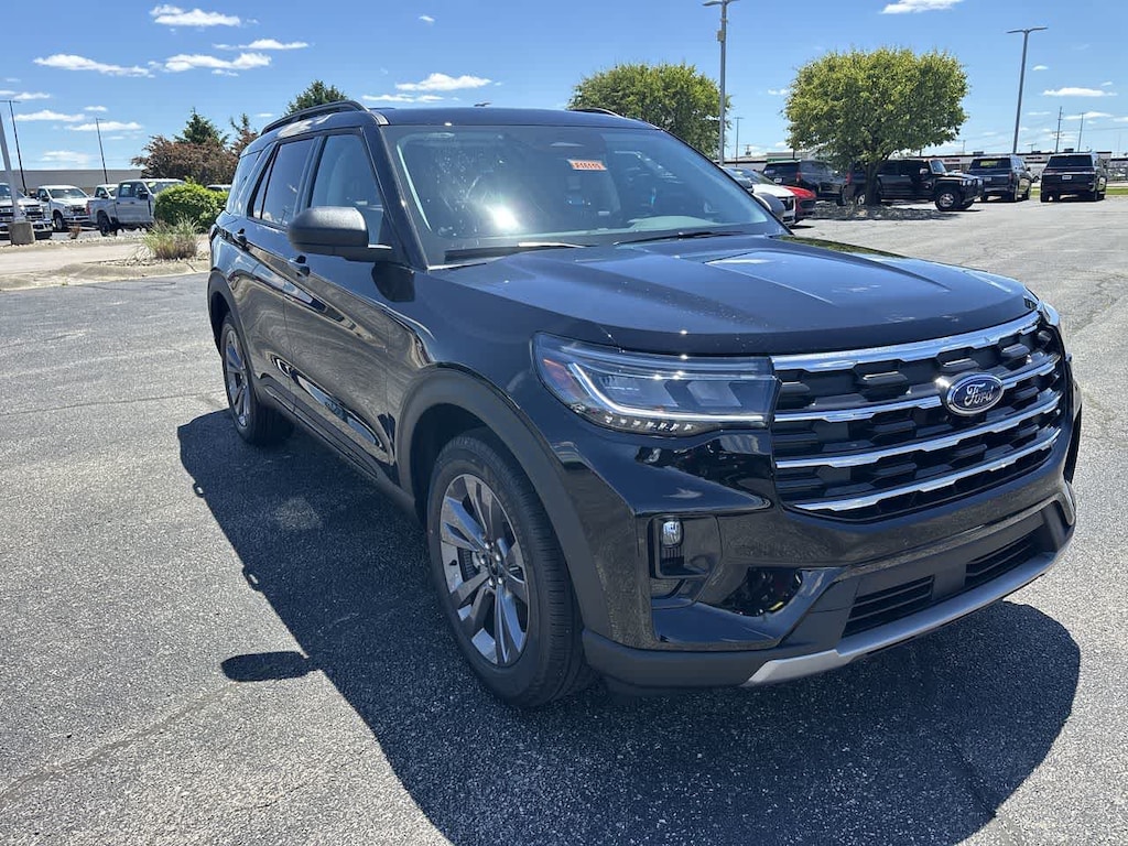 New 2026 Ford Explorer Active w/200A Pkg SUV