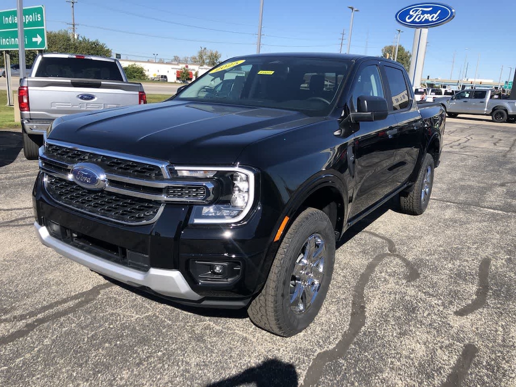 New 2025 Ford Ranger XLT 4WD Supercrew 5 Box Truck