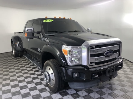 2015 Ford Super Duty F-450 DRW Platinum 4WD Crew Cab 172 Truck Crew Cab