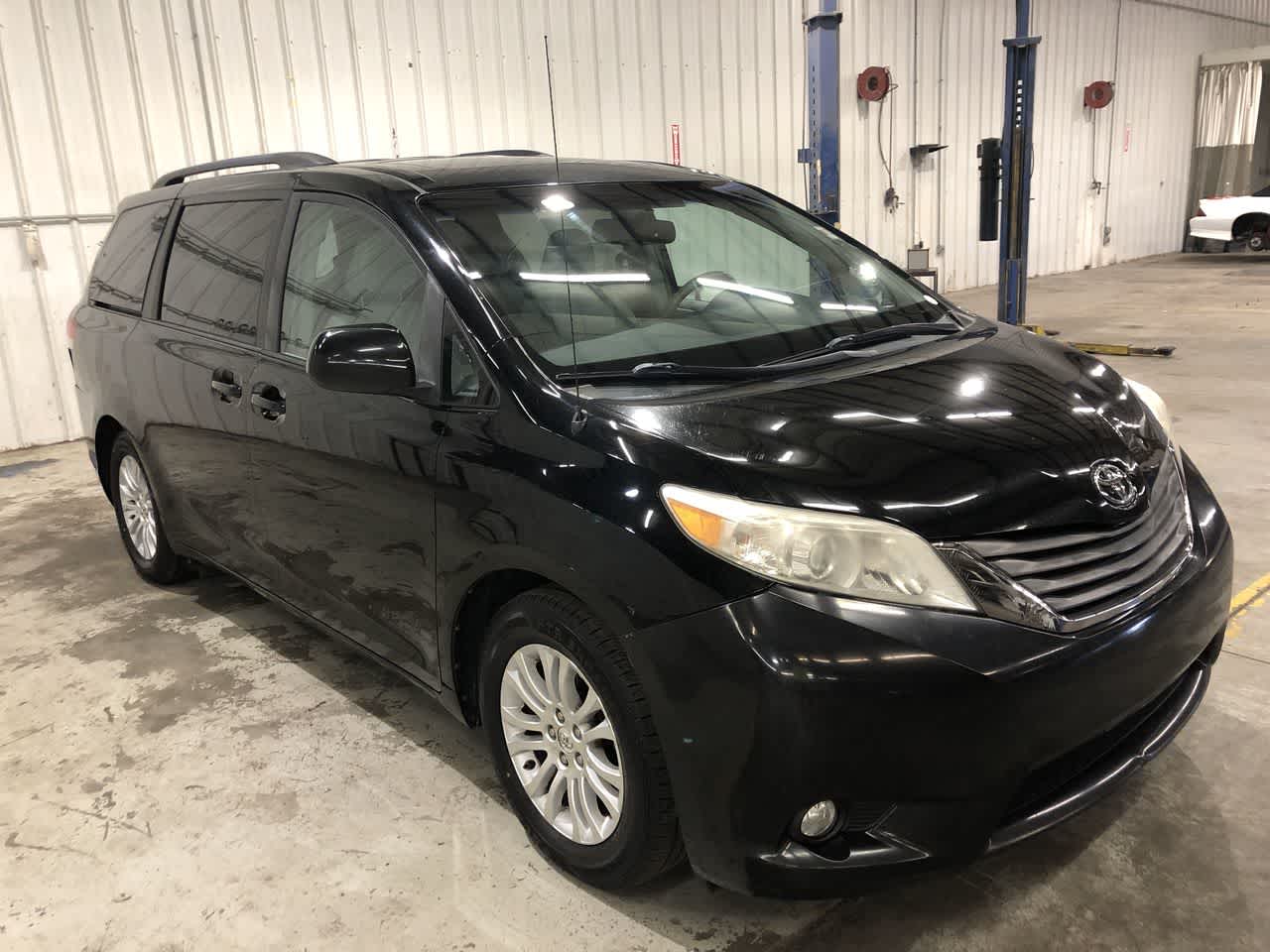 Used 2011 Toyota Sienna XLE with VIN 5TDYK3DC1BS005744 for sale in Shelbyville, IN