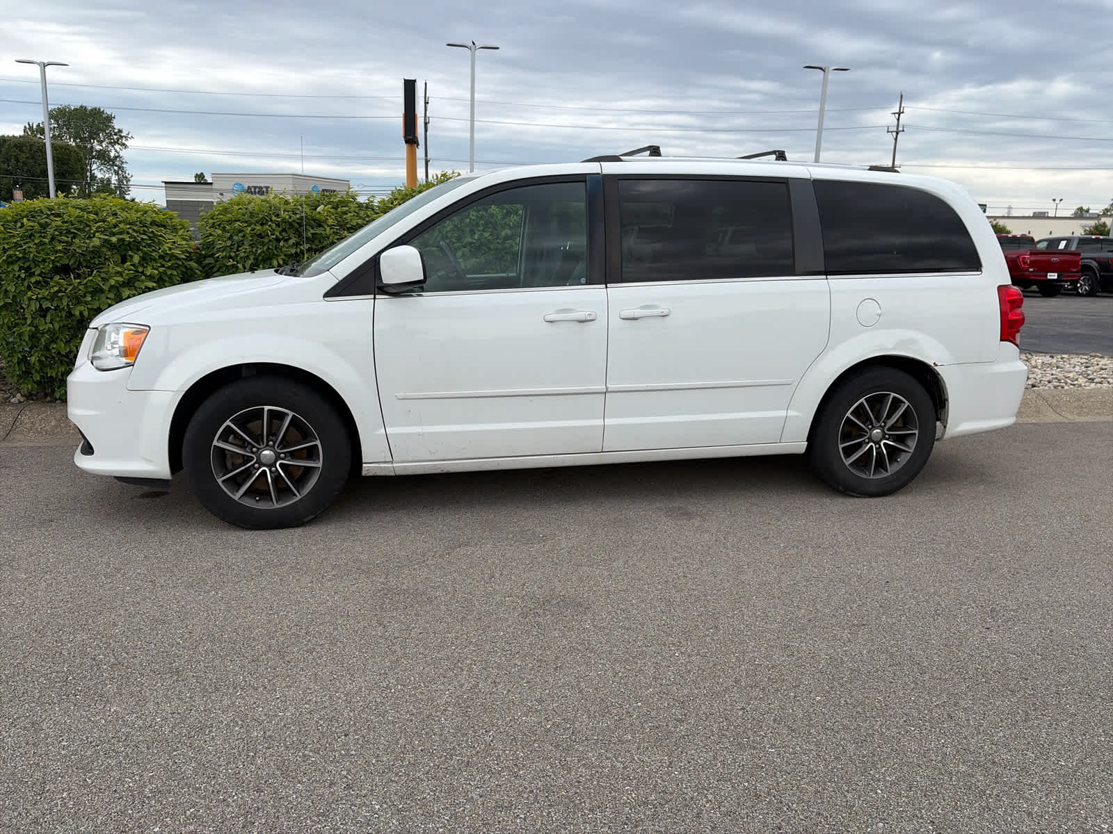2017 Dodge Grand Caravan SXT's photo