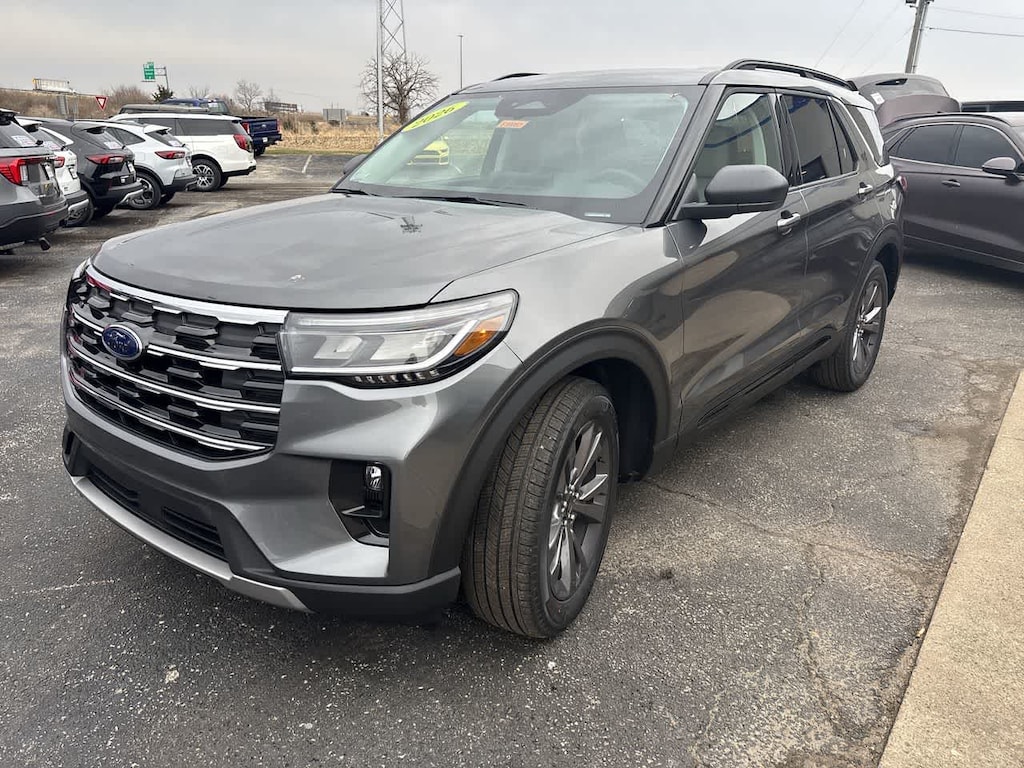 New 2026 Ford Explorer Active w/200A Pkg SUV