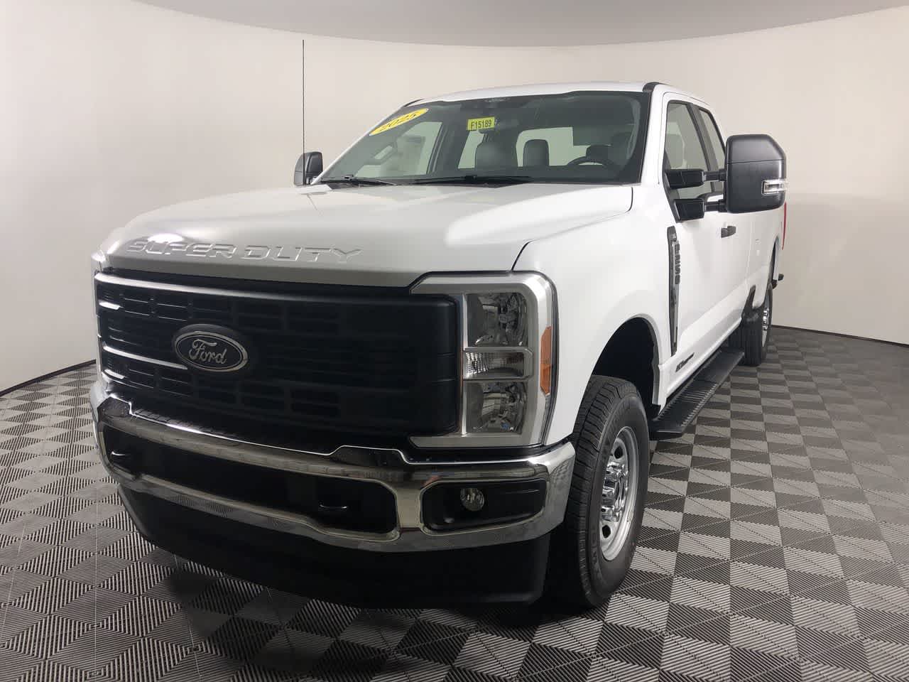 2025 Ford F-250 XL photo 4