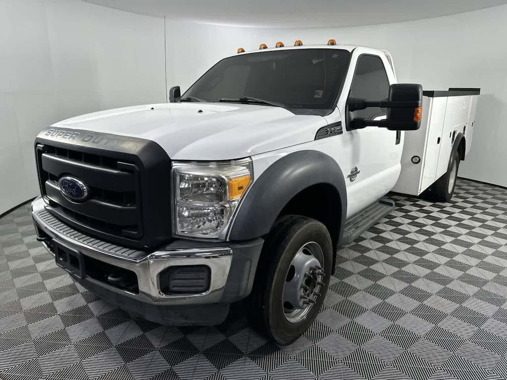 Used 2016 Ford Super Duty F-550 DRW XL 2WD Reg Cab 201 WB 120 CA Truck Regular Cab
