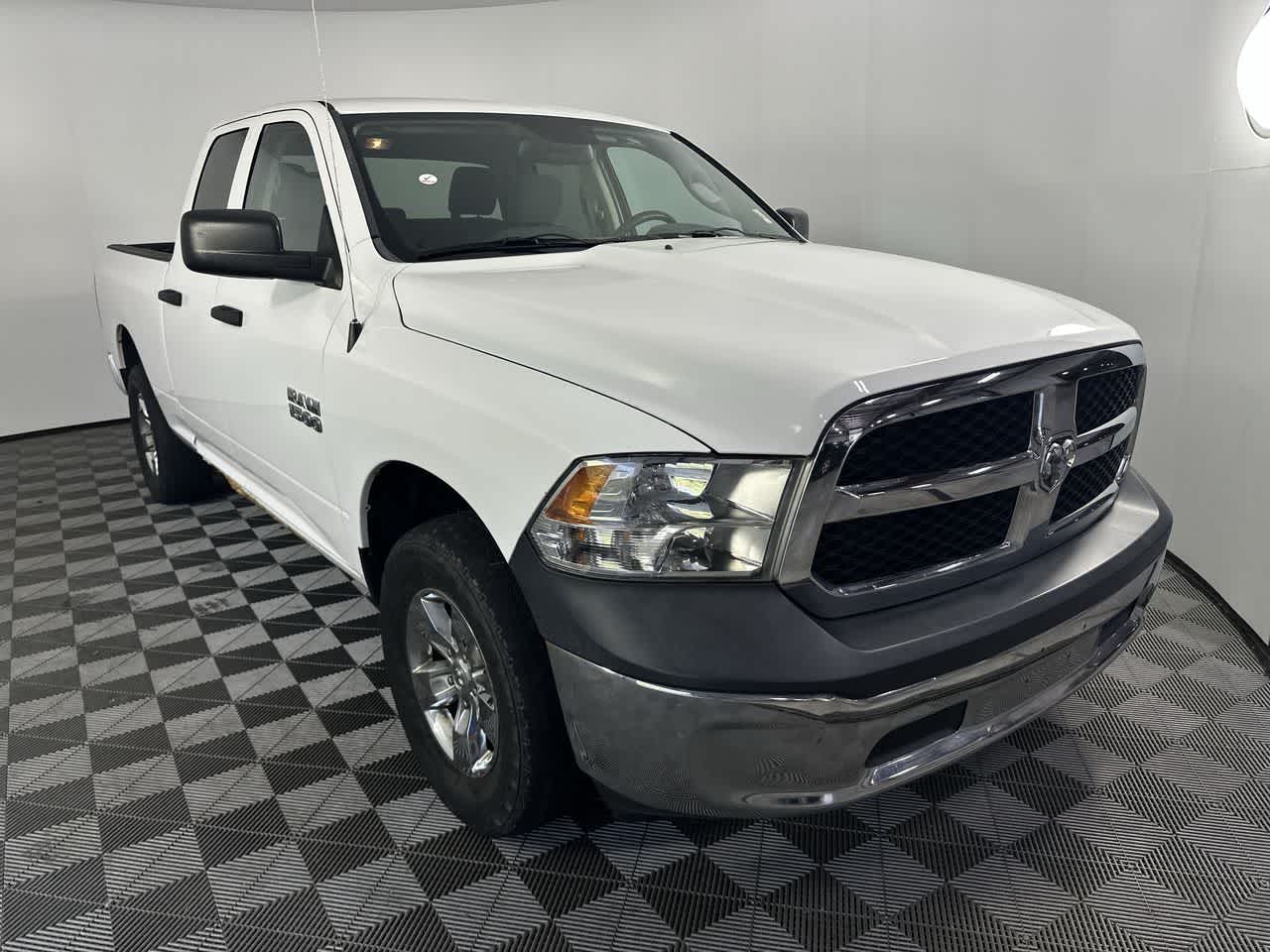 Used 2015 RAM Ram 1500 Pickup Tradesman with VIN 1C6RR7FG7FS528584 for sale in Shelbyville, IN