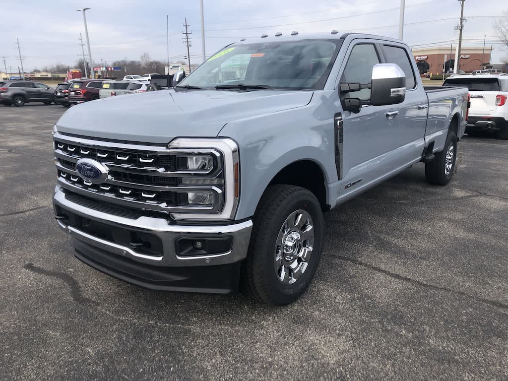 New 2026 Ford Super Duty F-350 SRW Lariat Truck