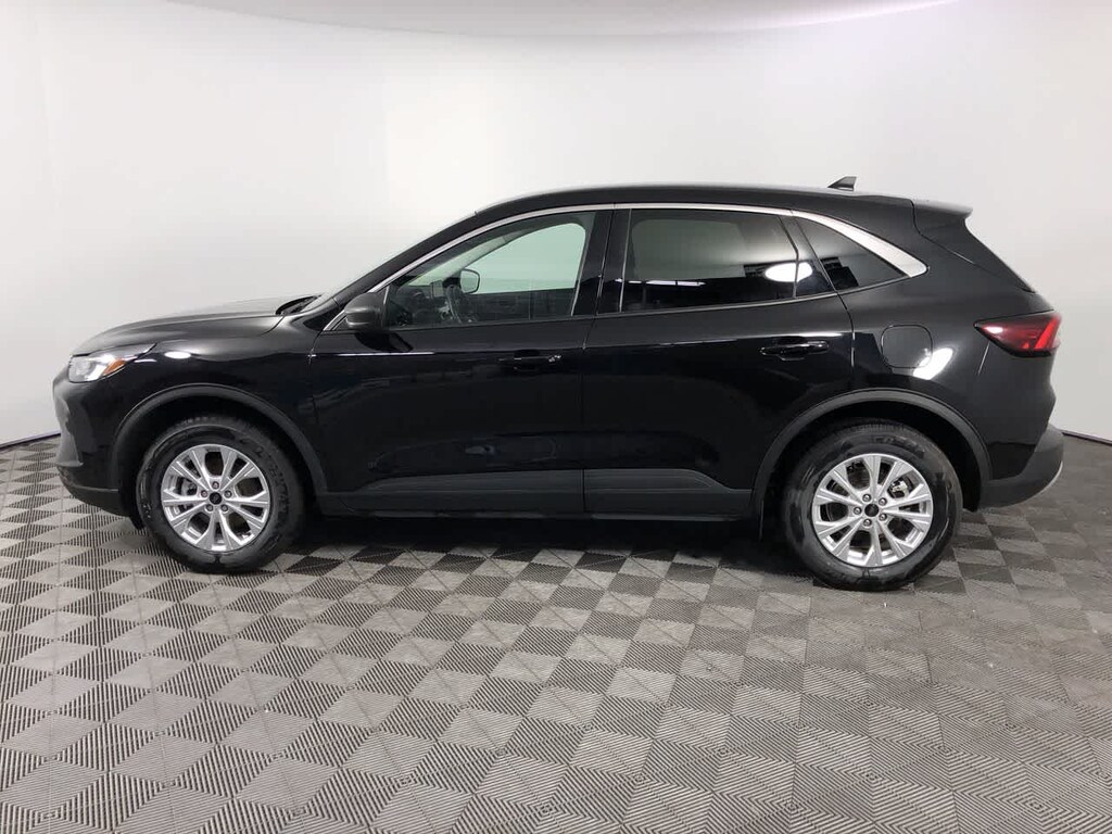 Used 2024 Ford Escape Active SUV