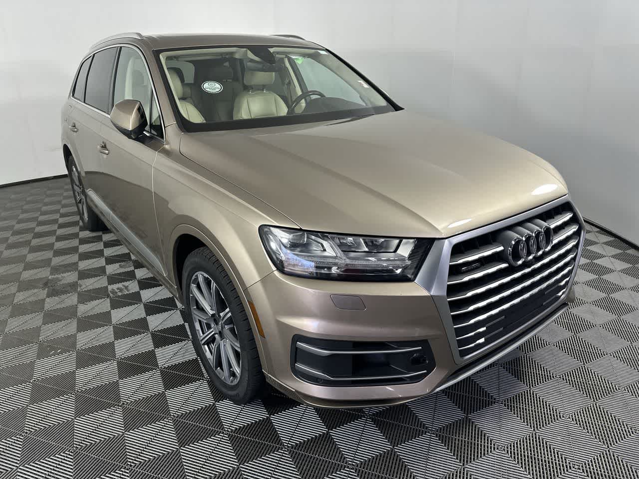 Used 2018 Audi Q7 Premium Plus with VIN WA1LAAF75JD004389 for sale in Shelbyville, IN