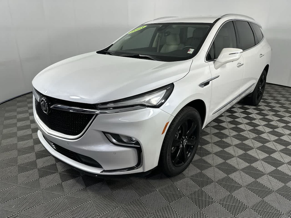 Used 2023 Buick Enclave Essence SUV