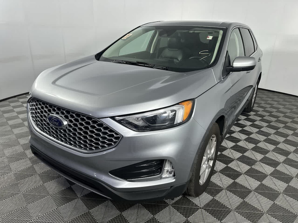 Used 2024 Ford Edge SEL SUV