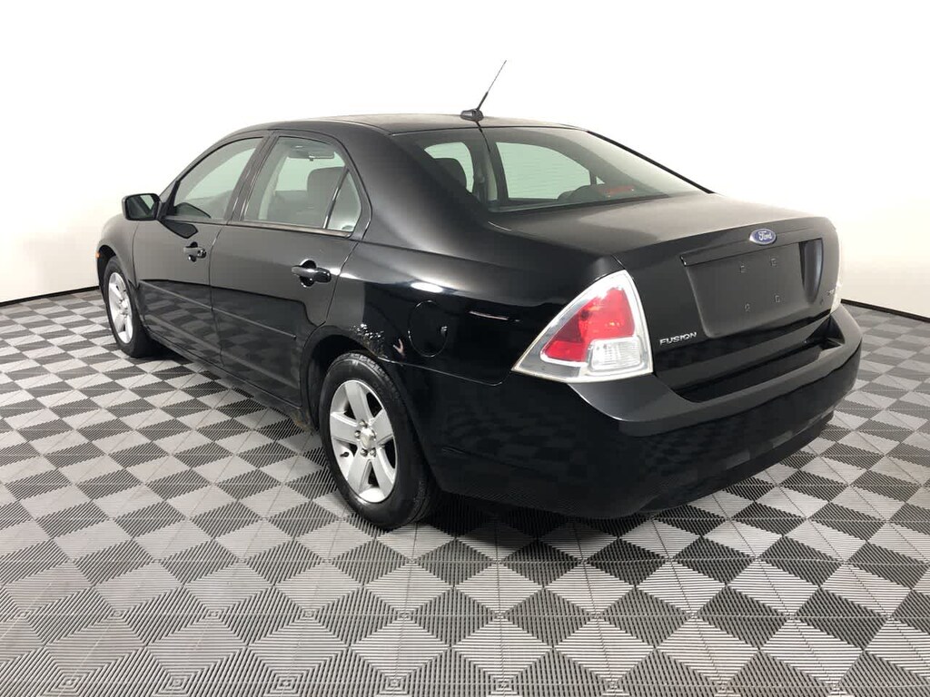Used 2008 Ford Fusion SE Sedan