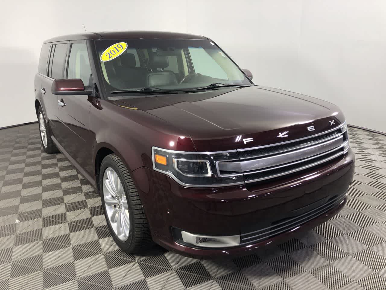 2019 Ford Flex Limited's photo