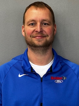 Staff member John Crowe from ID_f49c1c9698ea