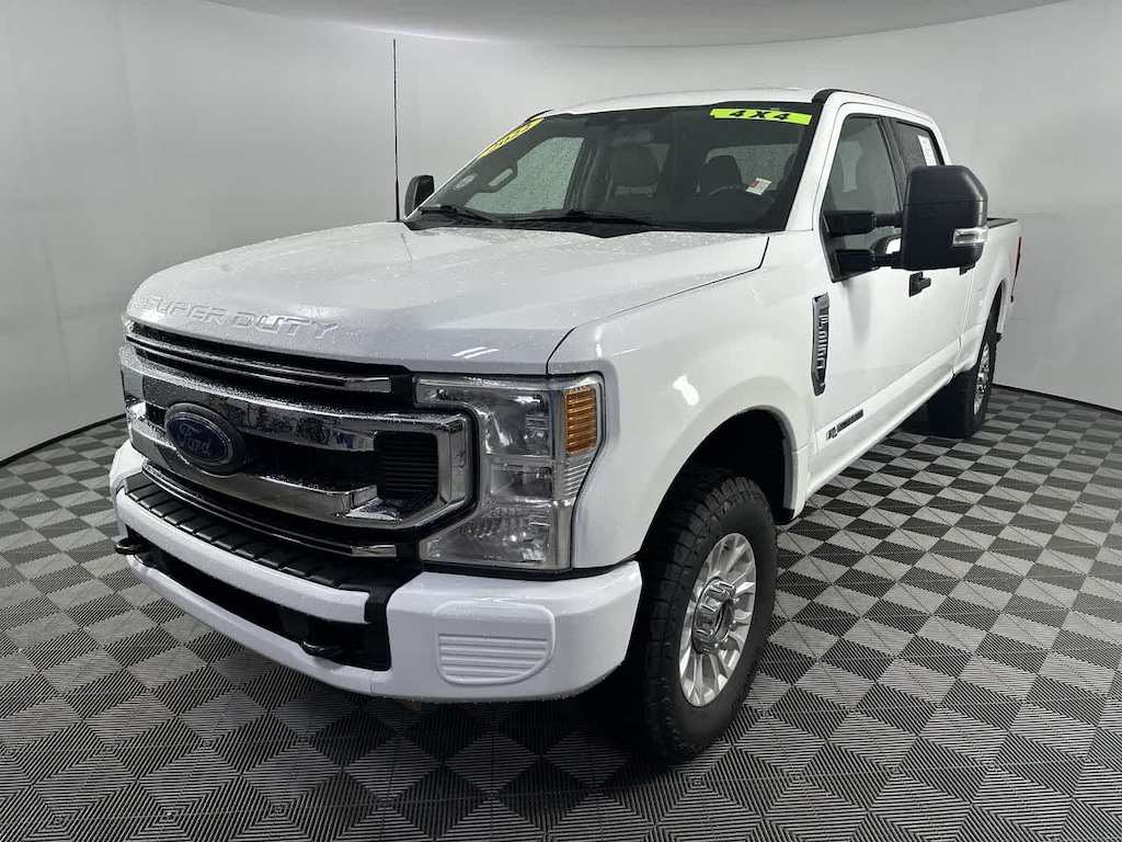 Used 2022 Ford Super Duty F-250 SRW XLT Truck Crew Cab
