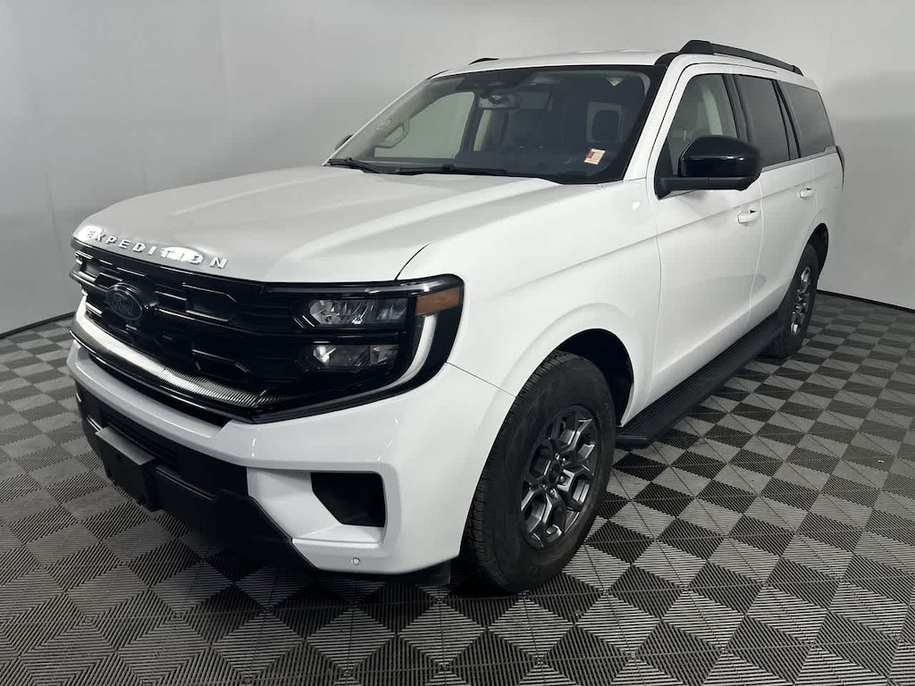 Used 2025 Ford Expedition Active SUV