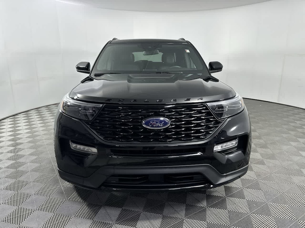 Used 2023 Ford Explorer ST-Line SUV