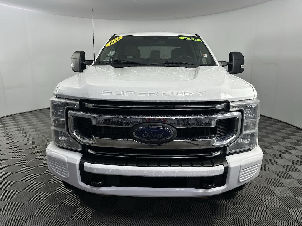 Used 2022 Ford Super Duty F-250 SRW XLT Truck Crew Cab