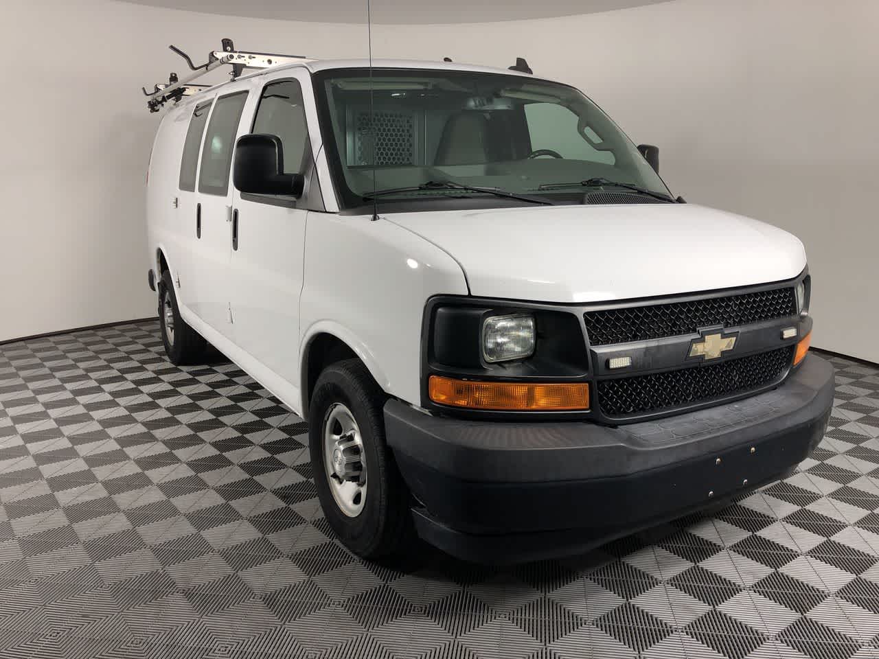 Used 2017 Chevrolet Express Cargo Work Van with VIN 1GCWGAFF4H1257725 for sale in Shelbyville, IN