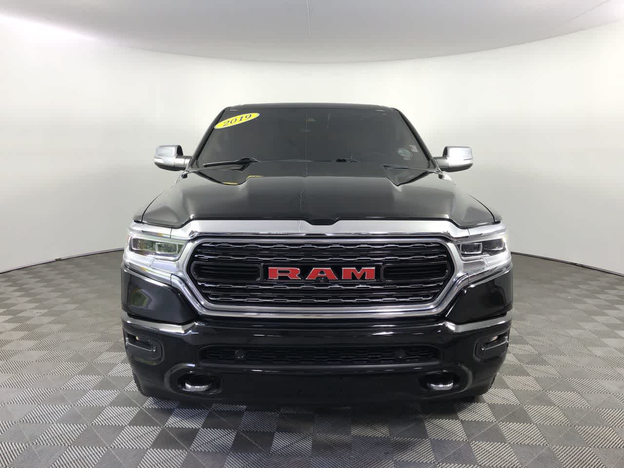 2019 Ram 1500 Limited photo 3