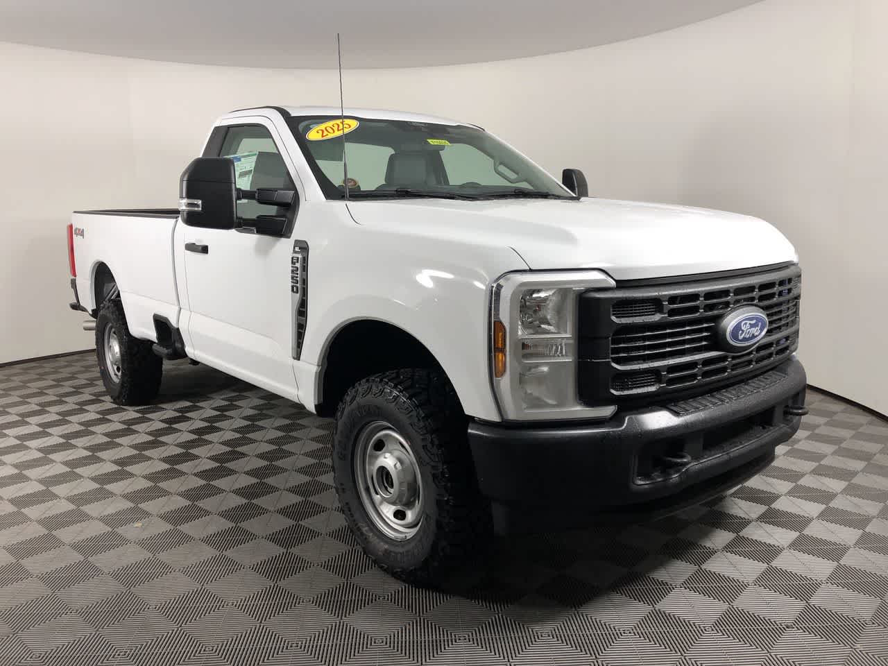 2025 Ford F-250 XL photo 2