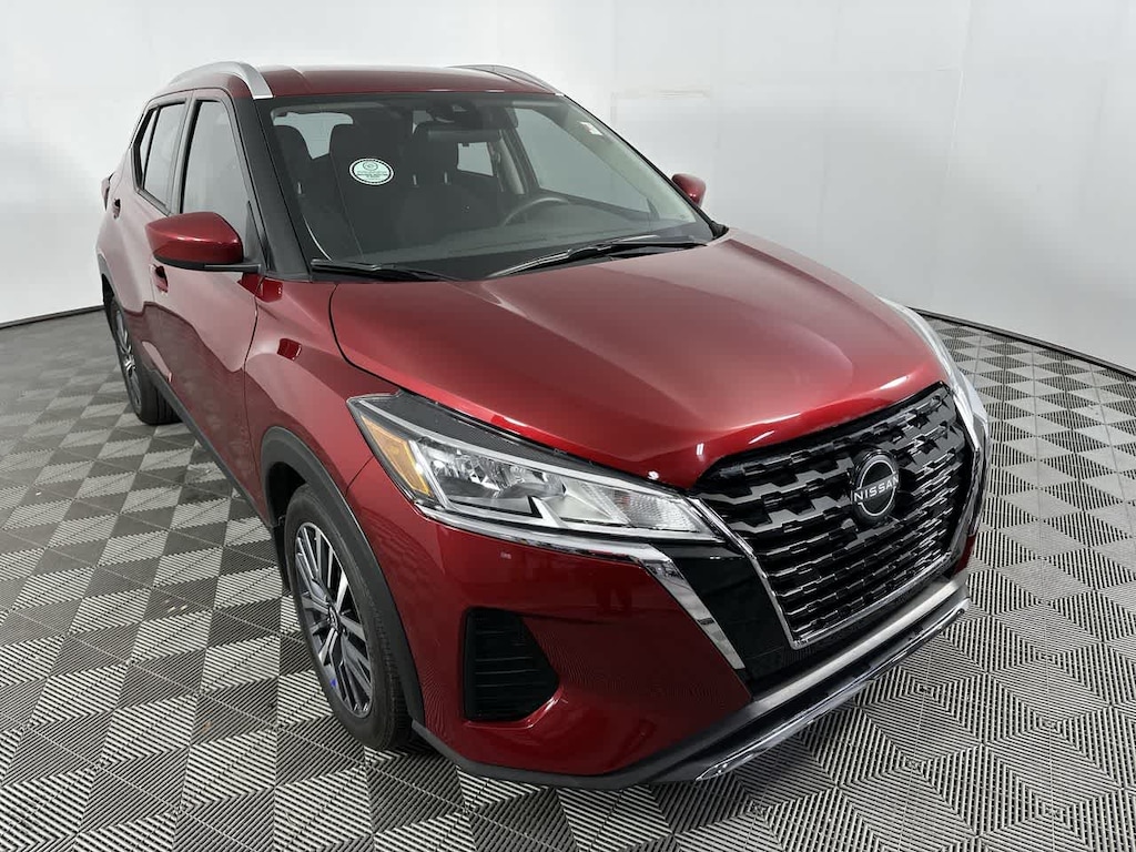 Used 2023 Nissan Kicks SV SUV