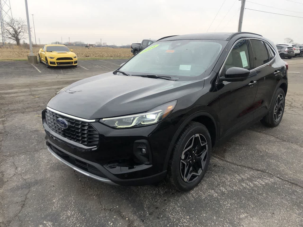 New 2026 Ford Escape Platinum SUV