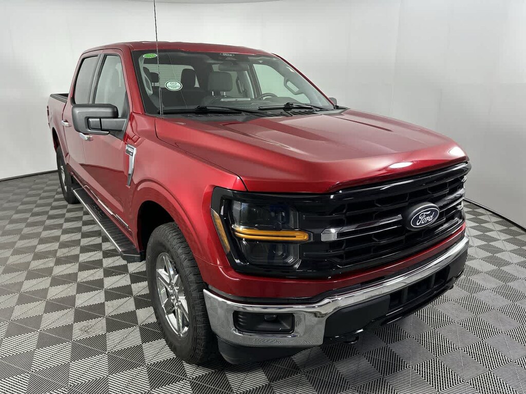 Used 2025 Ford F-150 XLT 4WD Supercrew 5.5 Box Truck SuperCrew Cab