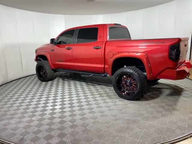 2018 Toyota Tundra SR5 CrewMax photo 3