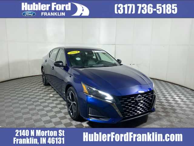 2024 Nissan Altima SR's photo