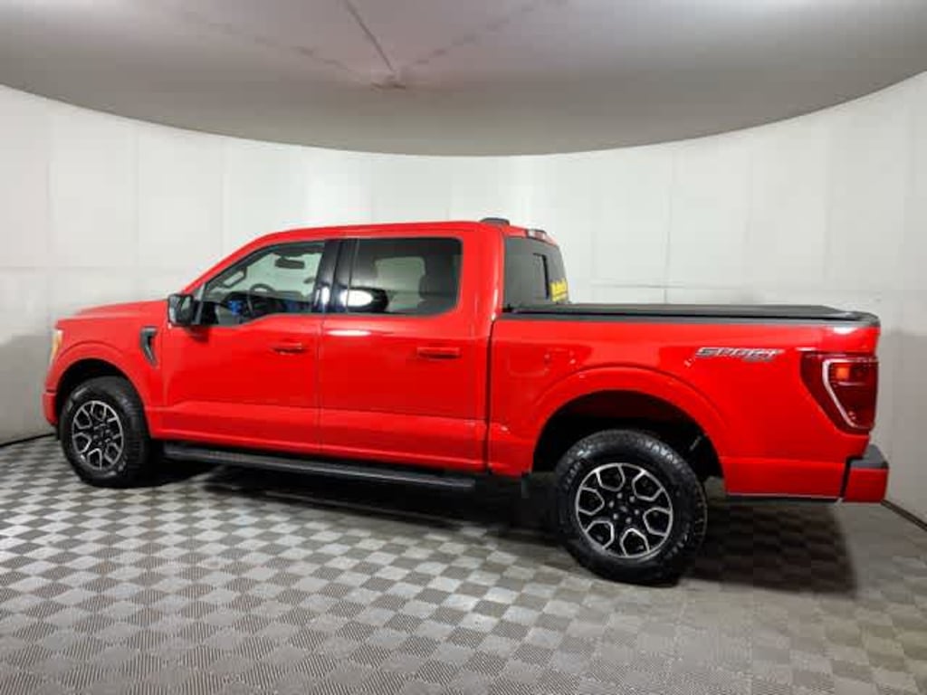 Used 2022 Ford F-150 XLT 4WD Supercrew 5.5 Box Truck SuperCrew Cab