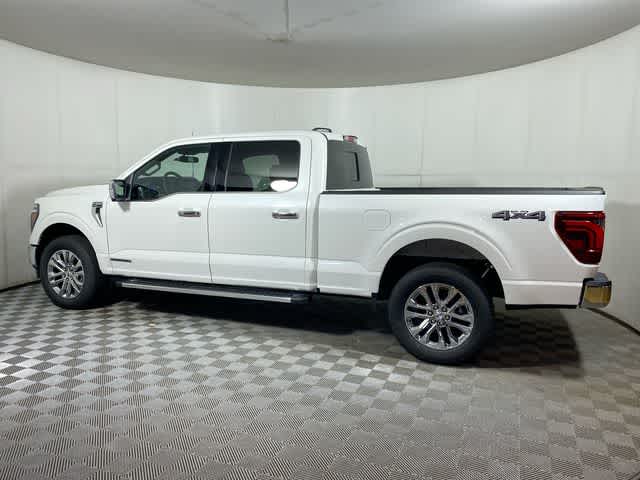 2025 Ford F-150 Lariat photo 4